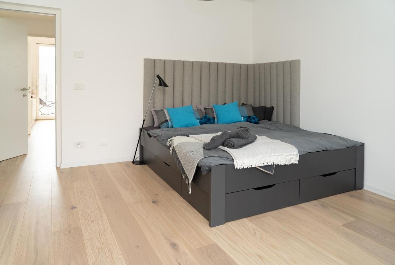 Serviced Apartments By Hotel De Charme Laveno-Mombello Exterior foto