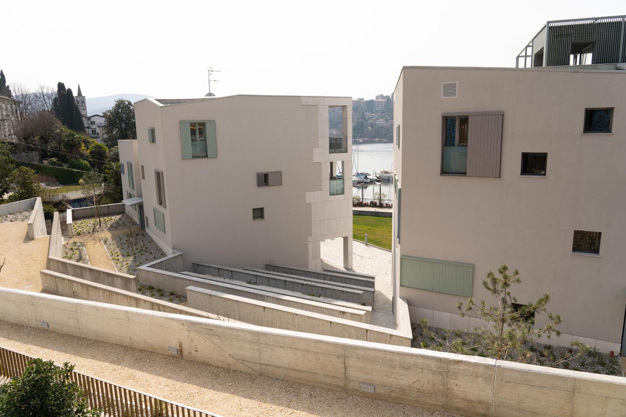 Serviced Apartments By Hotel De Charme Laveno-Mombello Zimmer foto