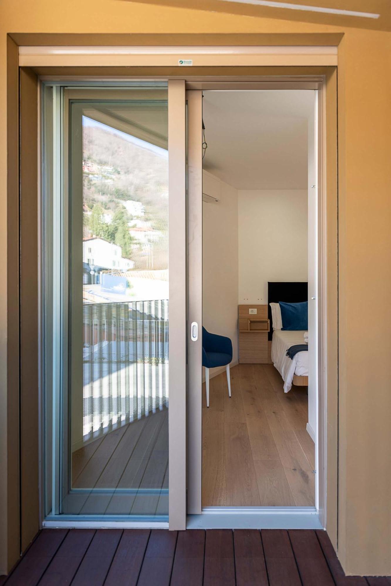 Serviced Apartments By Hotel De Charme Laveno-Mombello Exterior foto