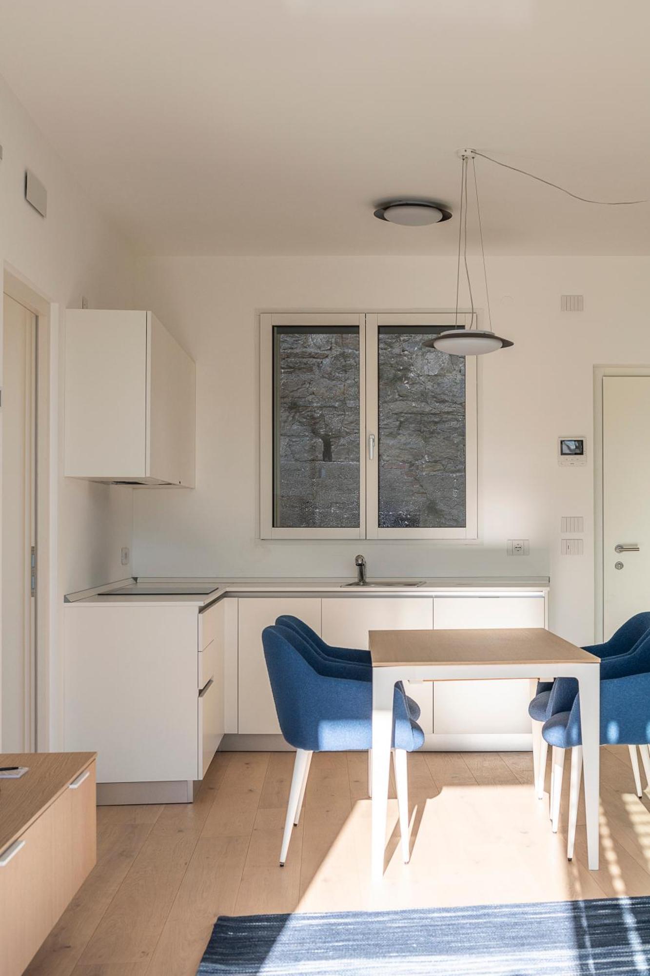 Serviced Apartments By Hotel De Charme Laveno-Mombello Exterior foto