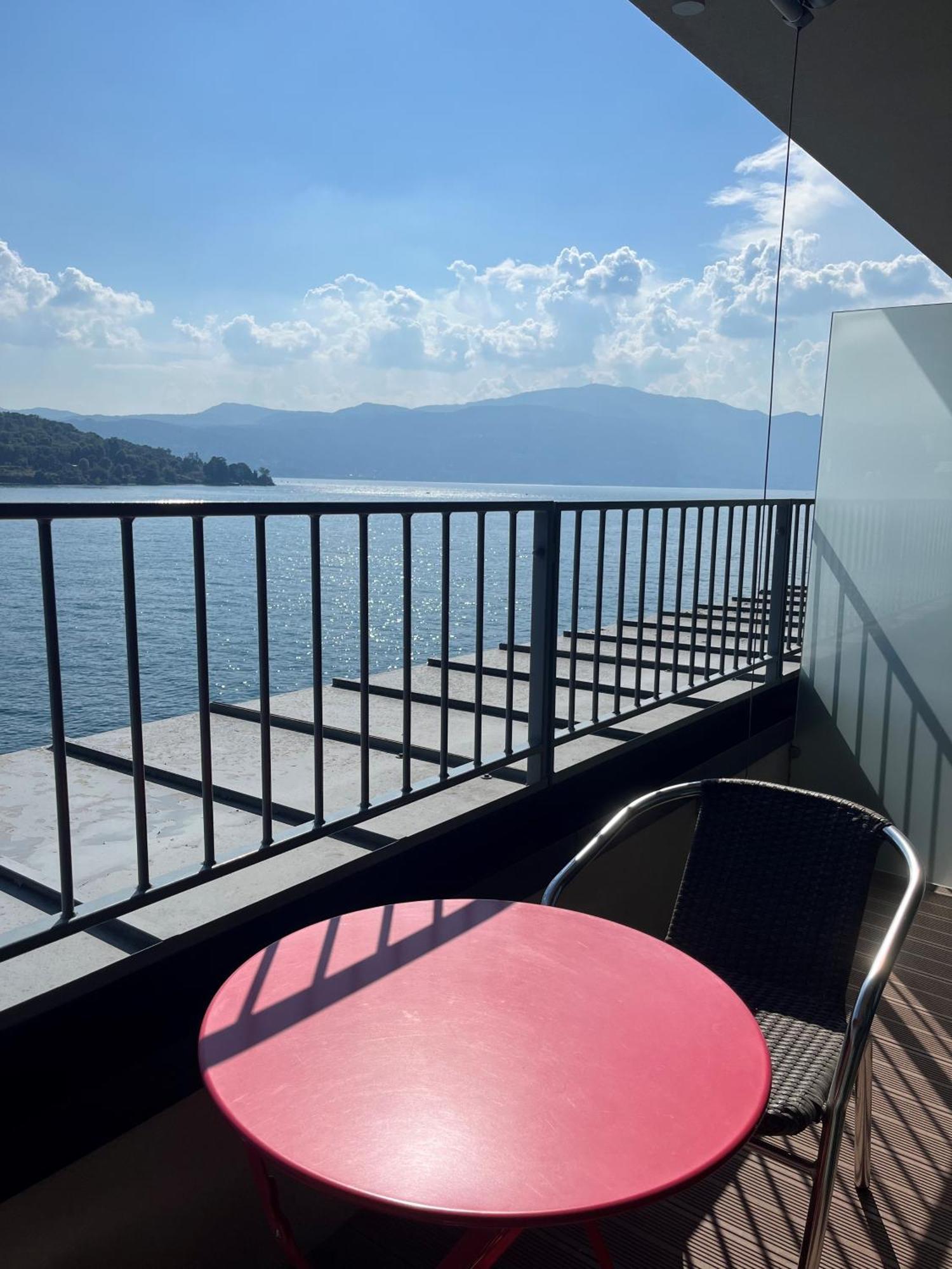 Serviced Apartments By Hotel De Charme Laveno-Mombello Exterior foto